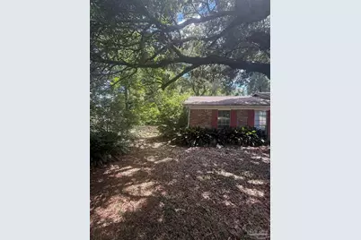 5701 Scotland Rd, Pensacola, FL 32526 - Photo 5