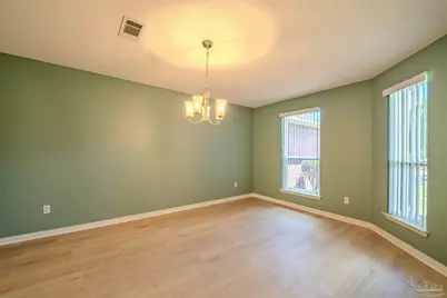 7221 Tannehill Dr, Pensacola, FL 32526 - Photo 5