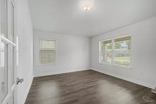 5968 Parsonage Cir, Milton, FL 32570 - Photo 9