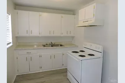 2203 Eliasberg Ave, Pensacola, FL 32507 - Photo 7