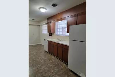 917 N 70th Ave, Pensacola, FL 32506 - Photo 7