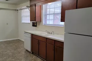 917 N 70th Ave, Pensacola, FL 32506 - Photo 7