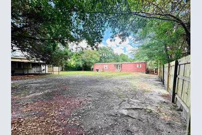 2501 Kingsport Ave, Pensacola, FL 32507 - Photo 15