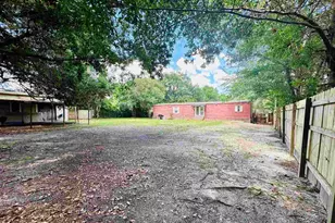 2501 Kingsport Ave, Pensacola, FL 32507 - Photo 15