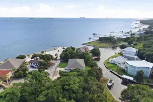 4639 Smokey Rd, Gulf Breeze, FL 32563 - Photo 7
