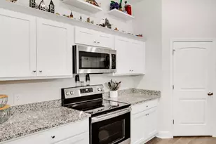 5682 Forest Hills Ln, Milton, FL 32570 - Photo 13