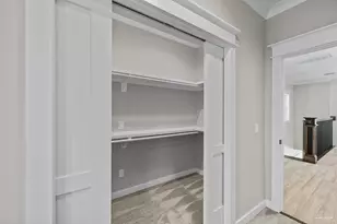 1431 E Moreno St, Pensacola, FL 32503 - Photo 51