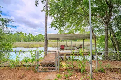 5652 Ruth Ct, Milton, FL 32583 - Photo 9