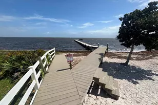 6416 Old Harbor Ct, Gulf Breeze, FL 32563 - Photo 51