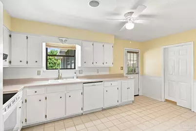 6639 Chicago Ave, Pensacola, FL 32526 - Photo 7