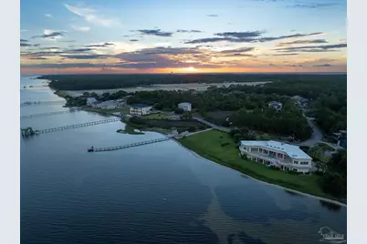 1557 Winding Shore Dr, Gulf Breeze, FL 32563 - Photo 3