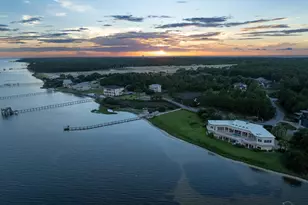 1557 Winding Shore Dr, Gulf Breeze, FL 32563 - Photo 3