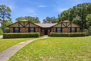 6230 Starhill Dr, Milton, FL 32570 - Photo 1