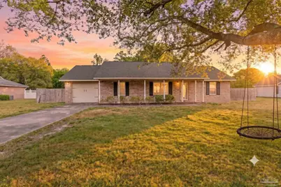 6332 Jason Dr, Milton, FL 32570 - Photo 1