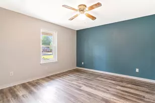 6332 Jason Dr, Milton, FL 32570 - Photo 11