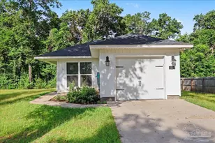 171 Calvert Oaks Dr, Pensacola, FL 32514 - Photo 1
