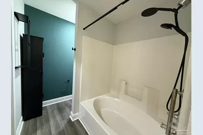 1046 Simpson St, Pensacola, FL 32526 - Photo 17