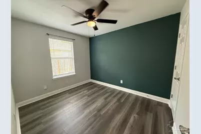 1046 Simpson St, Pensacola, FL 32526 - Photo 11
