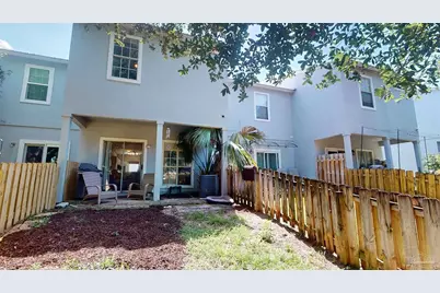 2737 Bay Club Dr, Navarre, FL 32566 - Photo 7