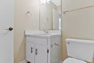 3511 Silvertree Ln, Pensacola, FL 32504 - Photo 33