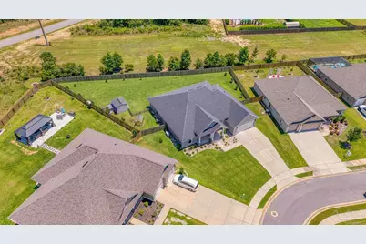 386 Tybrisa Ct, Cantonment, FL 32533 - Photo 67