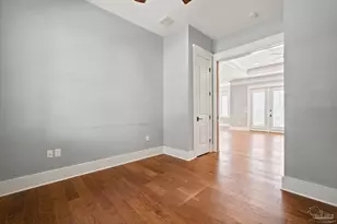 1407 E Hernandez St, Pensacola, FL 32503 - Photo 27