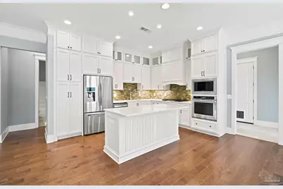 1407 E Hernandez St, Pensacola, FL 32503 - Photo 11