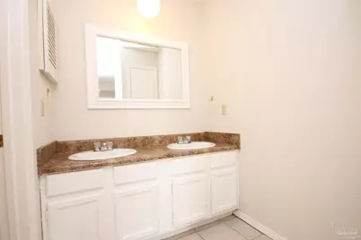 2303 W Michigan Ave #F9, Pensacola, FL 32526 - Photo 11