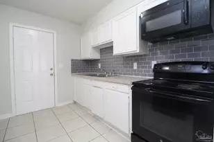 10151 Guidy Ln, Pensacola, FL 32514 - Photo 5