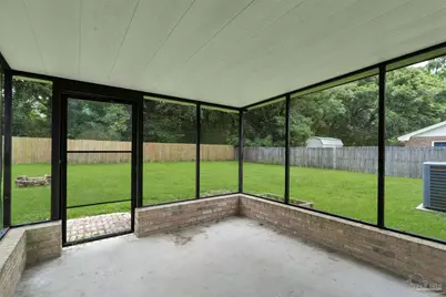 587 Bobwhite Dr, Pensacola, FL 32514 - Photo 15
