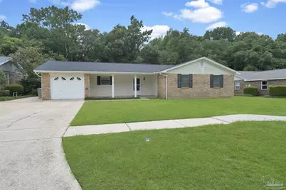 587 Bobwhite Dr, Pensacola, FL 32514 - Photo 1