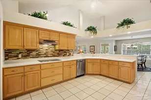 964 Broken Arrow Ln, Cantonment, FL 32533 - Photo 15