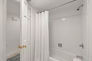 411 Bayshore Dr, Pensacola, FL 32507 - Photo 23