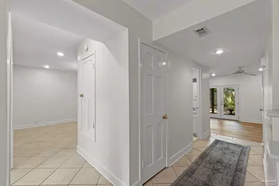 411 Bayshore Dr #B, Pensacola, FL 32507 - Photo 9