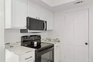 411 Bayshore Dr, Pensacola, FL 32507 - Photo 19