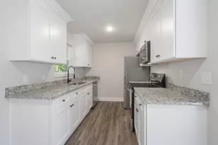 6019 Judy Dr, Milton, FL 32570 - Photo 11
