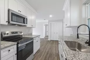 6019 Judy Dr, Milton, FL 32570 - Photo 13