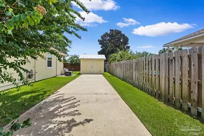 1125 Naples Dr, Pensacola, FL 32507 - Photo 9