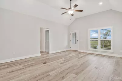 8977 Eureka St, Milton, FL 32583 - Photo 13