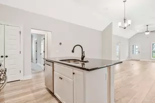 8977 Eureka St, Milton, FL 32583 - Photo 5