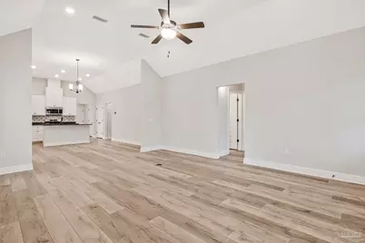 8977 Eureka St, Milton, FL 32583 - Photo 13