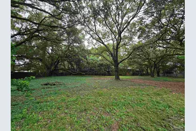 4045 Audubon Dr, Pensacola, FL 32504 - Photo 3