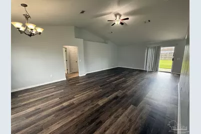 2111 Coral Creek Dr, Pensacola, FL 32506 - Photo 5