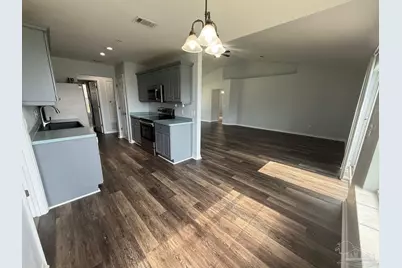2111 Coral Creek Dr, Pensacola, FL 32506 - Photo 7