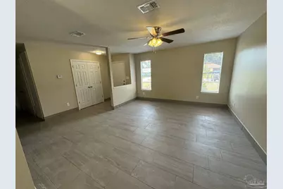 7823 Coronet Ln, Pensacola, FL 32514 - Photo 7