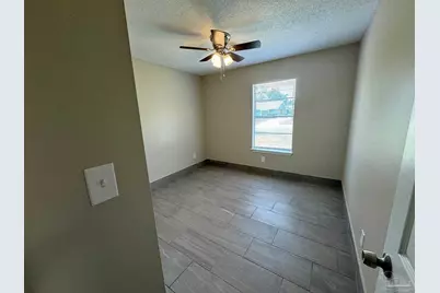 7823 Coronet Ln, Pensacola, FL 32514 - Photo 25