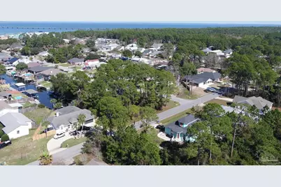 3212 Duke Dr, Gulf Breeze, FL 32563 - Photo 11