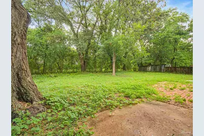 2014 University St, Pensacola, FL 32504 - Photo 37