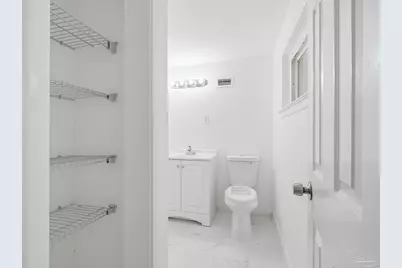 2014 University St, Pensacola, FL 32504 - Photo 33