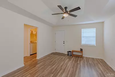 199 Creekview Dr, Pensacola, FL 32503 - Photo 9